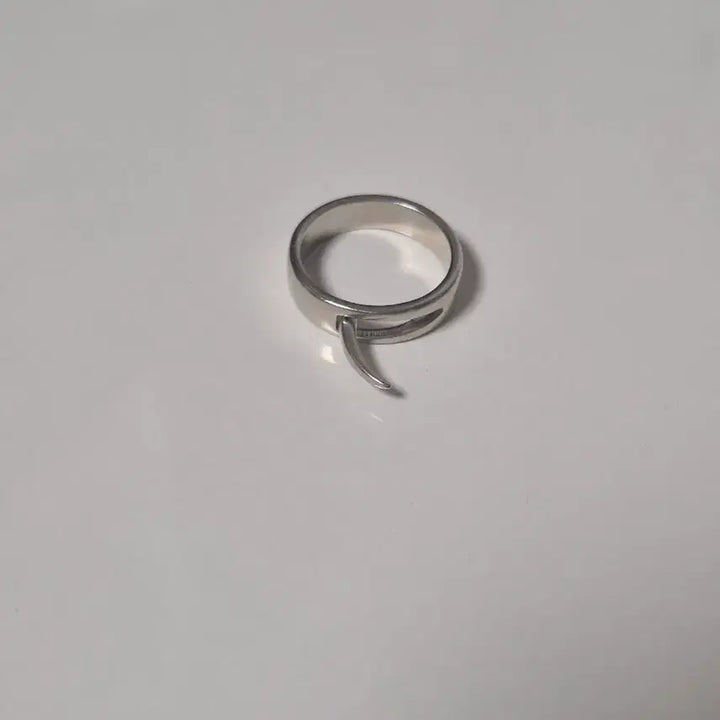 [BUNJANG] Attack on Titan Annie Leonhart Ring / 진격의 거인 애니 레온하트 반지
