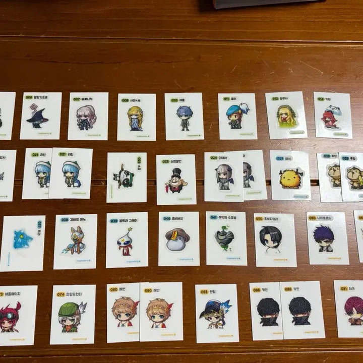[BUNJANG] MapleStory Ppupucal Sticker Set (80 Sheets) / 메이플스토리 띠부씰 80장 저렴하게 급처분 (번개장터 압도적 최저가)