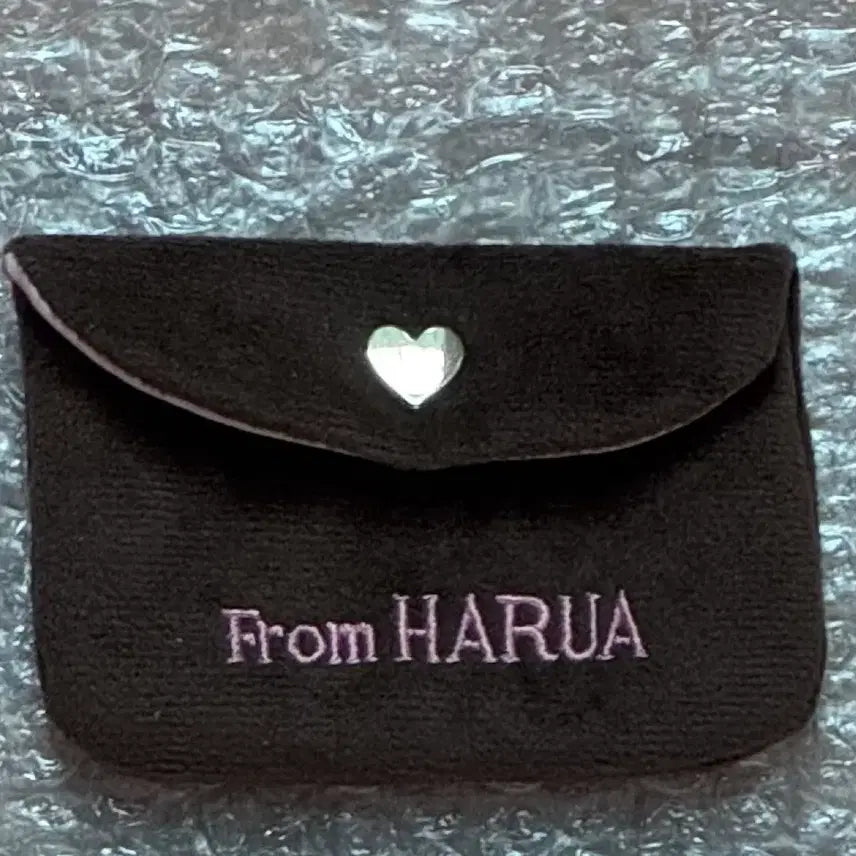[BUNJANG] andTEAM Harua &amp;HEART Love Letter Pouch Wallet (Includes Message Card) / 앤팀 하루아 &amp;team harua 앤하트 러브레터 파우치 지갑(메시지 카드 포함)