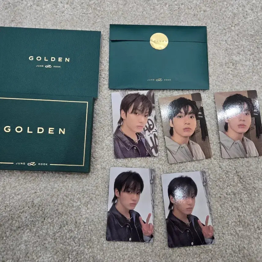 [BUNJANG] BTS Jungkook Golden Album &amp; Photocard / 정국 골든 앨범과 포토카드