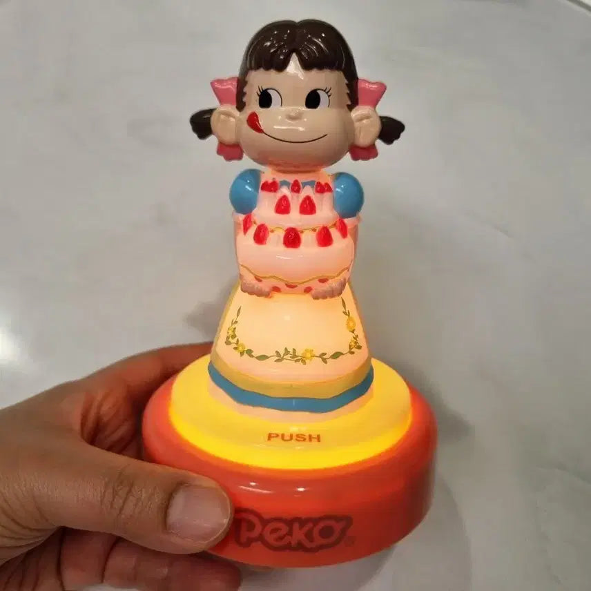 [BUNJANG] Fujiya Peko-chan Birthday Mood Lamp / 후지야 페코짱 생일 무드등 램프