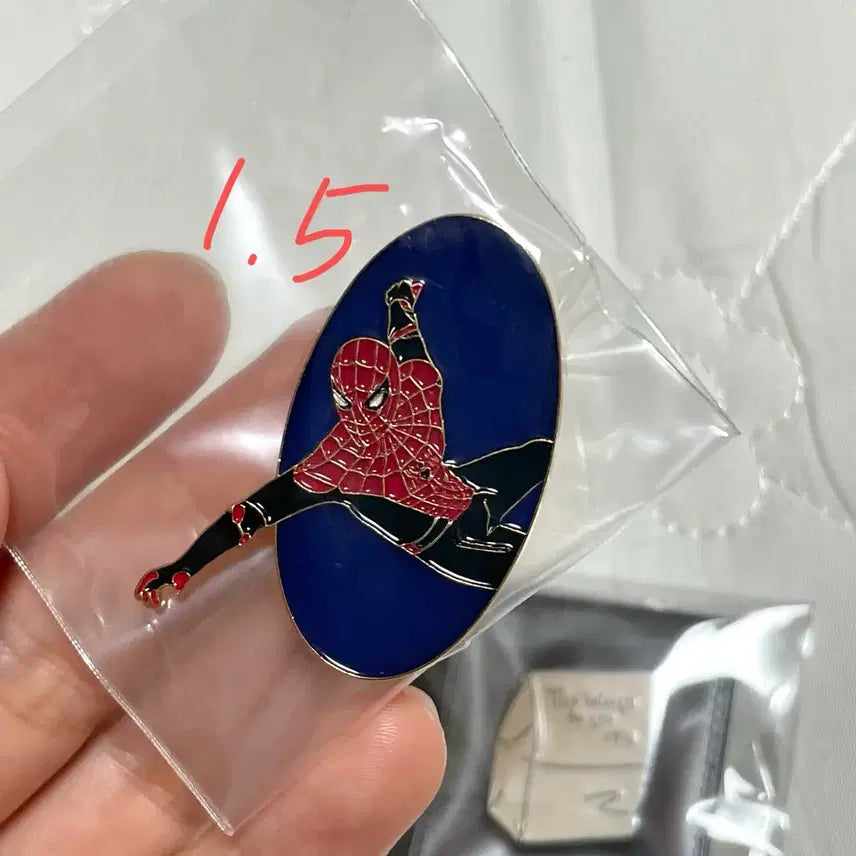 [BUNJANG] Spider-Man Badge / 스파이더맨 뱃지