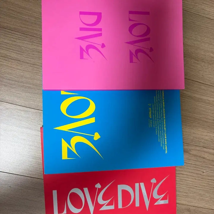 [BUNJANG] IVE LOVE DIVE Album 3 Version Set / IVE LOVE DIVE 앨범 3종 세트