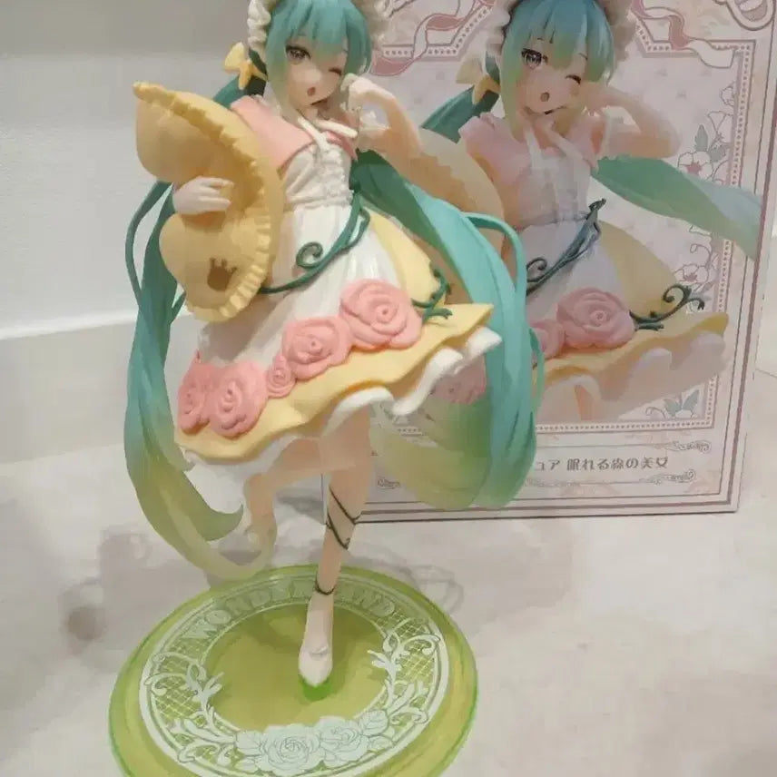[BUNJANG] Vocaloid Hatsune Miku Taito Wonderland Sleeping Beauty Figure / 보컬로이드 하츠네 미쿠 타이토 원더랜드 잠자는 숲속의 공주 피규어