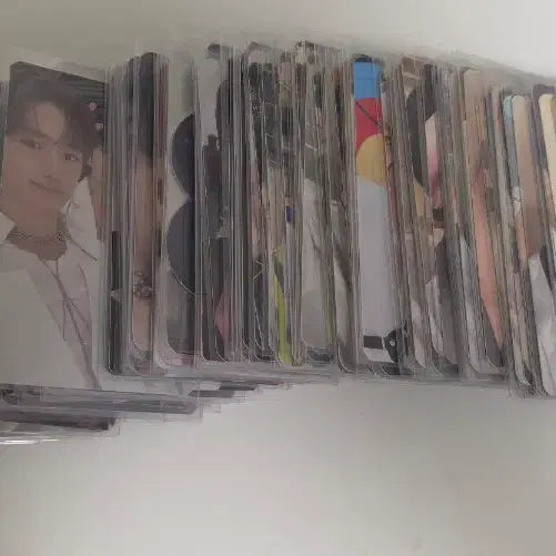 [BUNJANG] The Boyz Photocard Bundle Set (160+) / 더보이즈 포토카드160장 이상 일괄 양도
