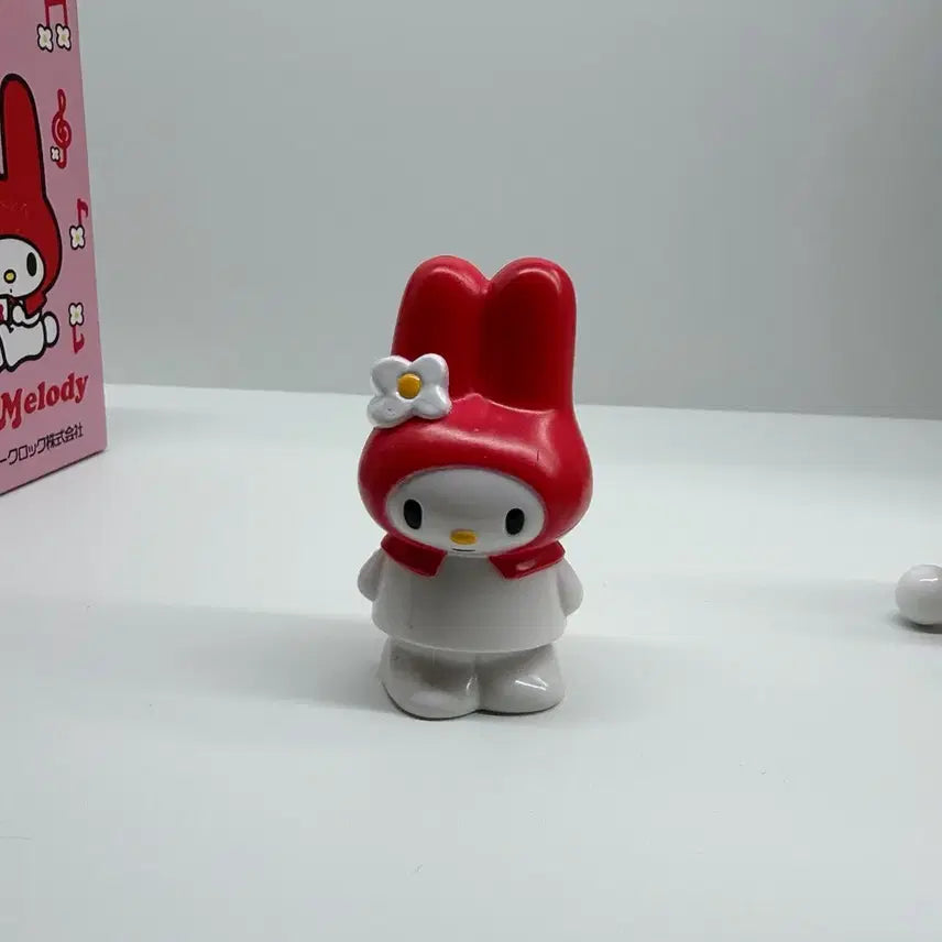 [BUNJANG] Vintage Red My Melody Figure / 고전 빨간 마이멜로디 피규어 빨간마멜 고전마멜