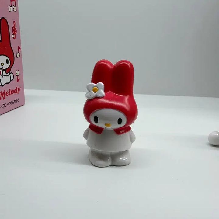 [BUNJANG] Vintage Red My Melody Figure / 고전 빨간 마이멜로디 피규어 빨간마멜 고전마멜