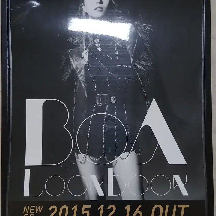 [BUNJANG] BoA 2015 Lookbook Japan Poster Framed / 보아 2015 룩북 일본 포스터 액자/ BoA Look book 브로마이드