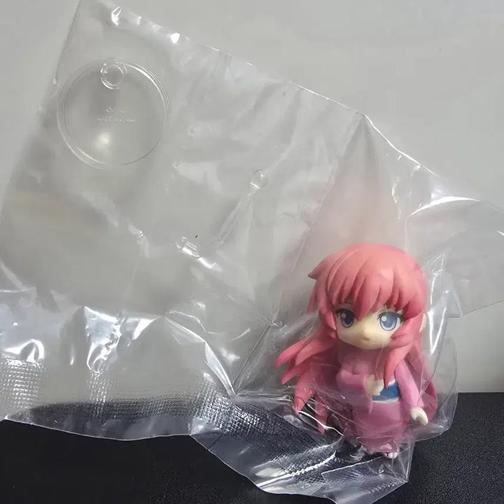[BUNJANG] Vocaloid Megurine Luka Nendoroid Petite Sealed / 미개봉) 보컬로이드 메구리네 루카 푸치 넨도 팝니다.