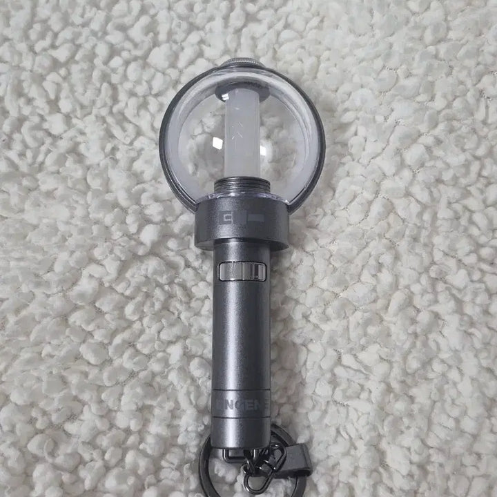 [BUNJANG] ENHYPEN Lightstick Keychain / 엔하이픈 응원봉 키링