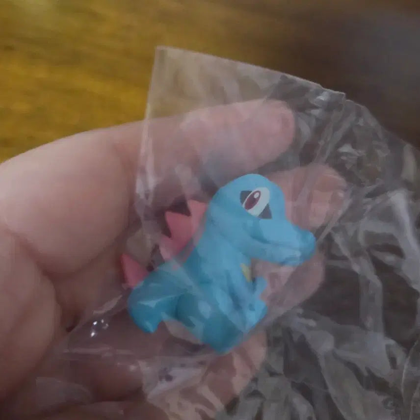 [BUNJANG] Pokémon Look At My Tail! Figure Gacha Riolu / 포켓몬 꼬리 좀 봐봐 피규어 가챠_리아코