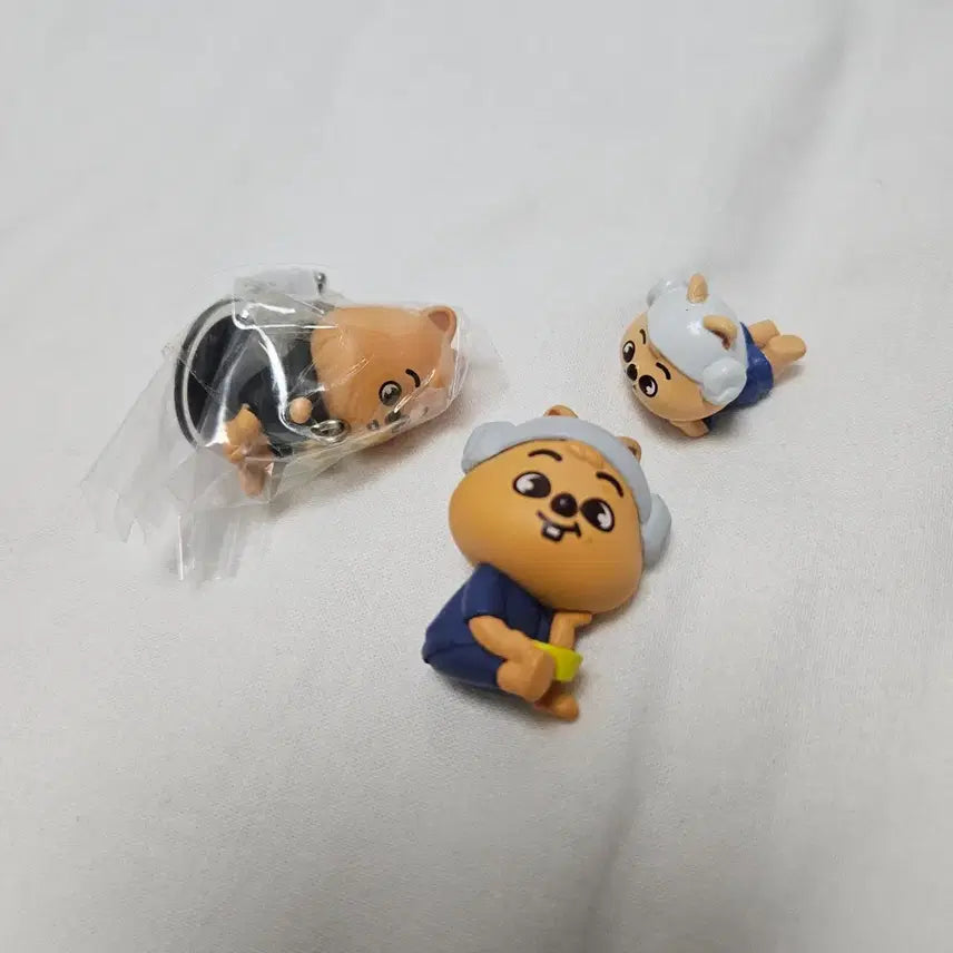 [BUNJANG] Stray Kids Han Quokka Gacha Dda-long Keyring Sauna Pop-up Figure Bath Bomb / 스트레이키즈 한 한쿼카 가챠 대롱 키링 사우나팝업 피규어 배쓰밤