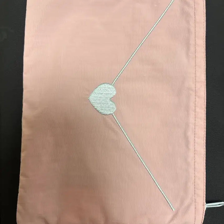 [BUNJANG] PlaYv We Love Pouch Pink / 플레이브 웨이포럽 파우치핑크