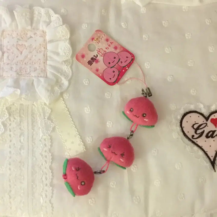 [BUNJANG] Peach Strawberry Chain Strap Keychain / 복숭아 딸기 당지 줄줄이 스트랩 키링