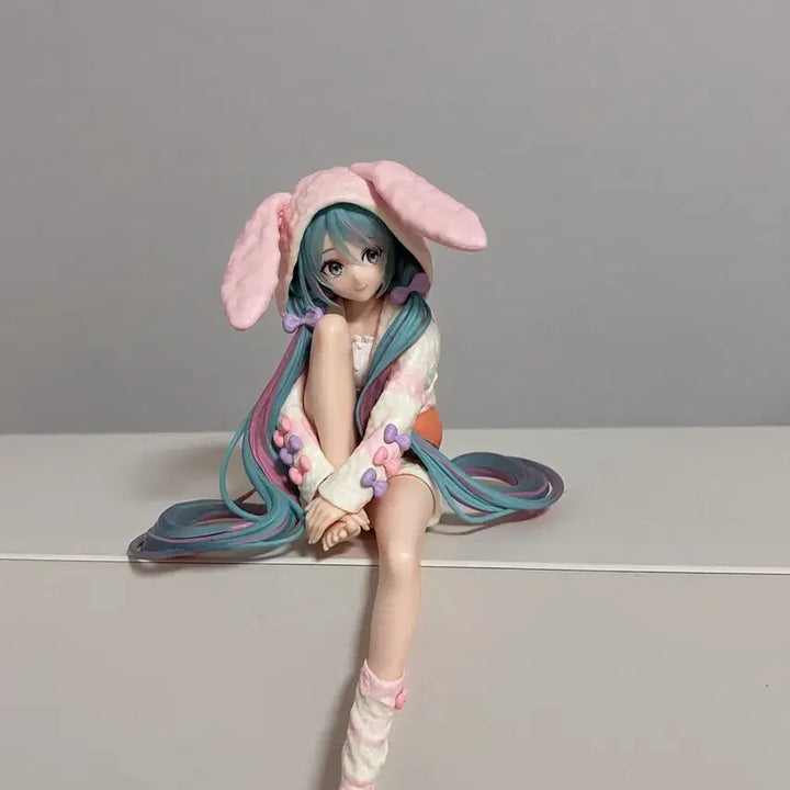 [BUNJANG] Vocaloid Hatsune Miku Noodle Stopper Figure / 미쿠 파자마 누들스토퍼 미소녀 피규어