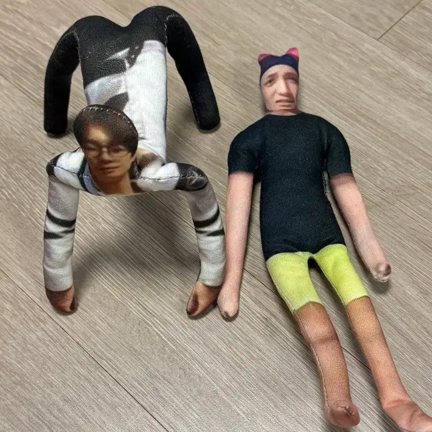 [BUNJANG] SEVENTEEN Mingyu Wonwoo Bundle Set Dolls / 민규 원우 인형 판매 세븐틴 민원