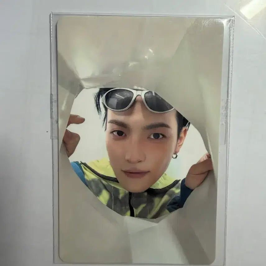 [BUNJANG] ATEEZ Aniteez Hongjoong Stamp Photocard / ATEEZ 애니티즈 스탬프 특전 홍중 포토카드