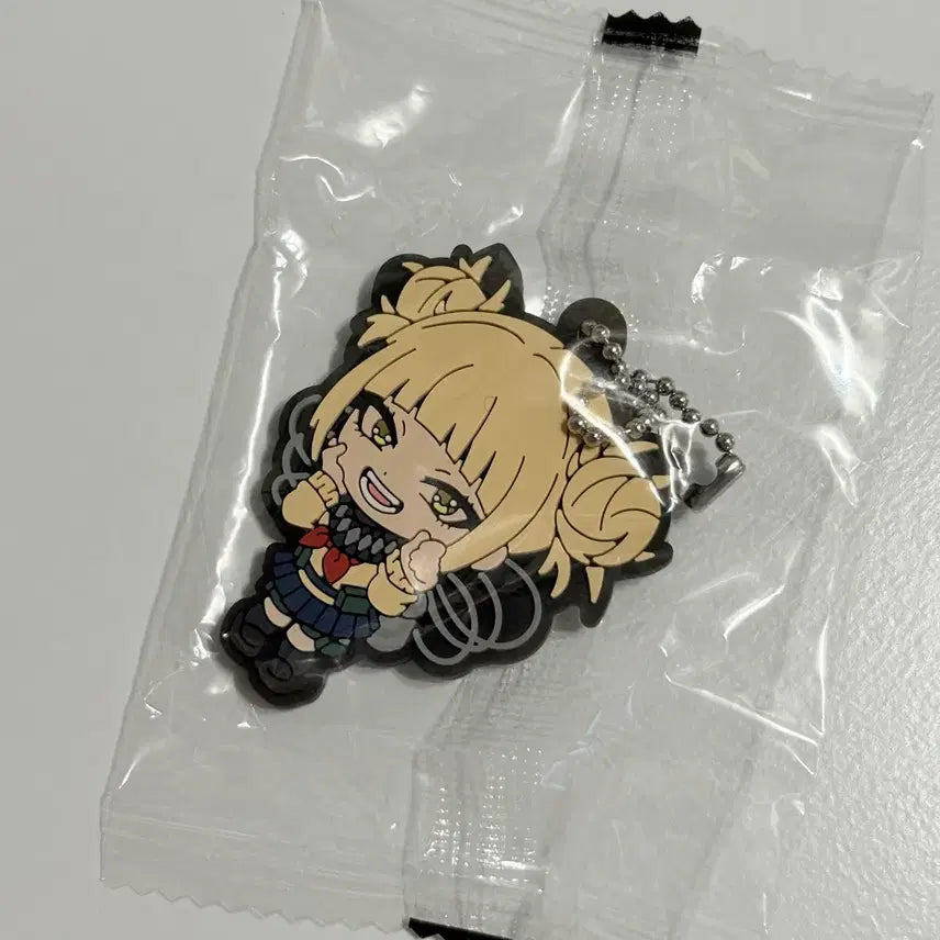[BUNJANG] My Hero Academia Himiko Toga Gacha Keychain / 나의 히어로 아카데미아 토가 히미코 가챠 키링