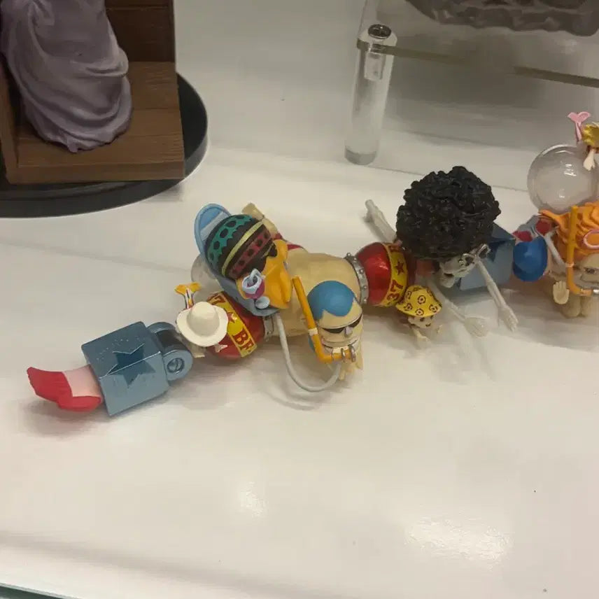 [BUNJANG] One Piece Jinbe "One Piece Film: Red" World Collectable Figure Diorama / 원피스 잭스두 어인섬 디오라마 류우왕국 월콜 피규어