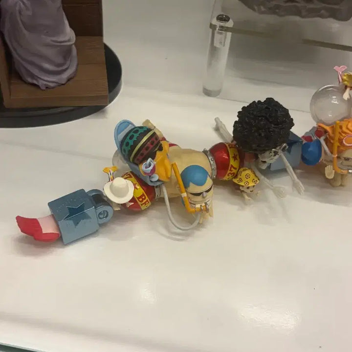 [BUNJANG] One Piece Jinbe "One Piece Film: Red" World Collectable Figure Diorama / 원피스 잭스두 어인섬 디오라마 류우왕국 월콜 피규어