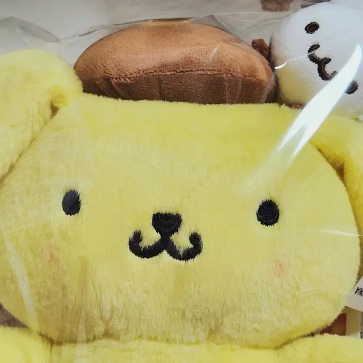 [BUNJANG] Sanrio Pompompurin Muffin Plush Doll / 산리오 대만 머핀달린 폼폼푸린 인형 팝니다.