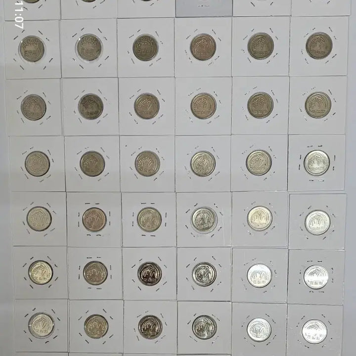 [BUNJANG] 50 Won Coin Year Set (1972-2020) / 50원 동전 연도별 세트 (1972-2020)