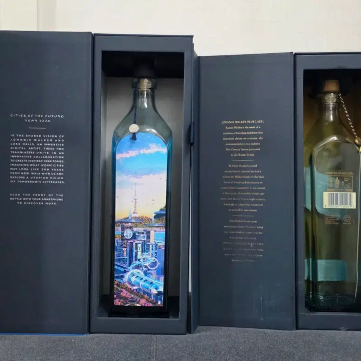 [BUNJANG] Johnnie Walker Blue Label Seoul Edition Whiskey Empty Bottle (2) / 조니워커 블루라벨 서울 에디션 위스키 공병