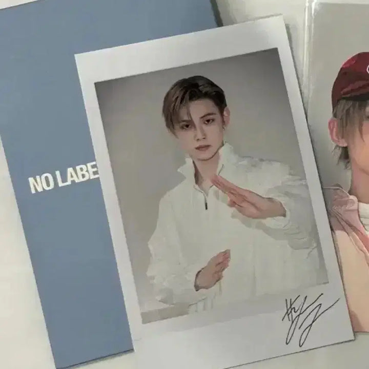[BUNJANG] TXT Yeonjun Ice Cream Studio Pre-recording Reverse Gift Photocard, Polaroid, Screen Cleaner / 연준 아이스크림 공방 사녹 역조공 포카 폴라로이드 polaroid txt 투바투 노레이블즈 파트투 yeonjun
