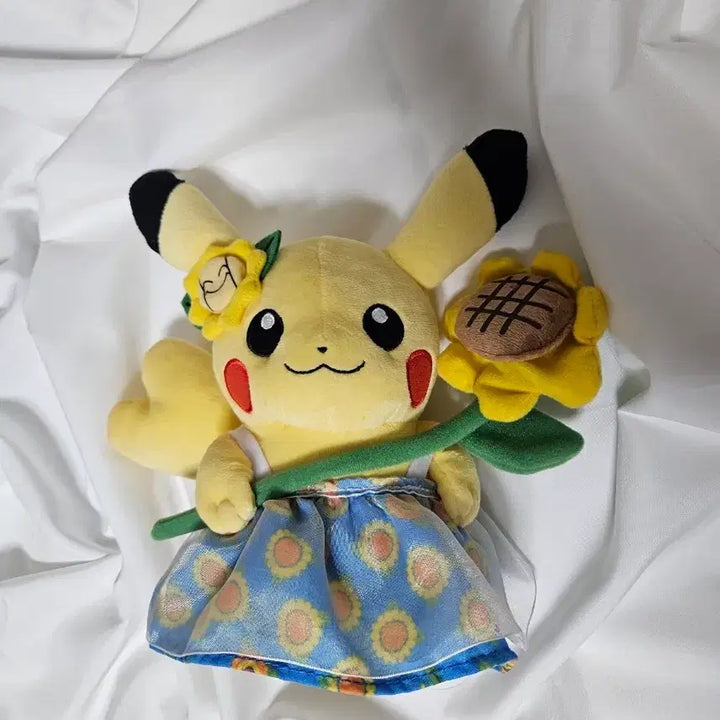 [BUNJANG] Pokemon Center Summer Life Pikachu Plush / 포켓몬센터 썸머라이프 피카츄 인형