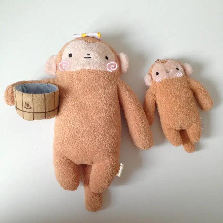 [BUNJANG] Shunad Fumo Fumo Monkey Plush Set (2 Types) / 후모후모 원숭이 인형 2종 일괄 세트