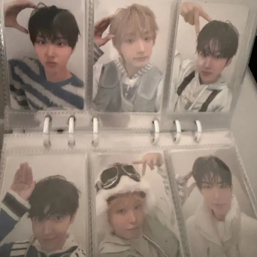 [BUNJANG] KICKFLIP FAN-CON Entry Photocard + We FLIP Zone Photocard Bundle / 킥플립 팬콘 입장 포카 + 위플립 존 포카 양도