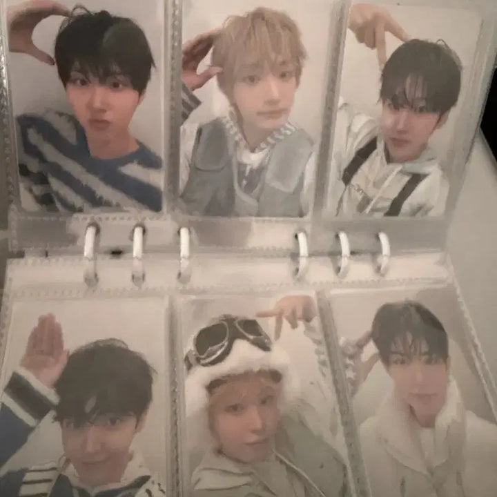 [BUNJANG] KICKFLIP FAN-CON Entry Photocard + We FLIP Zone Photocard Bundle / 킥플립 팬콘 입장 포카 + 위플립 존 포카 양도