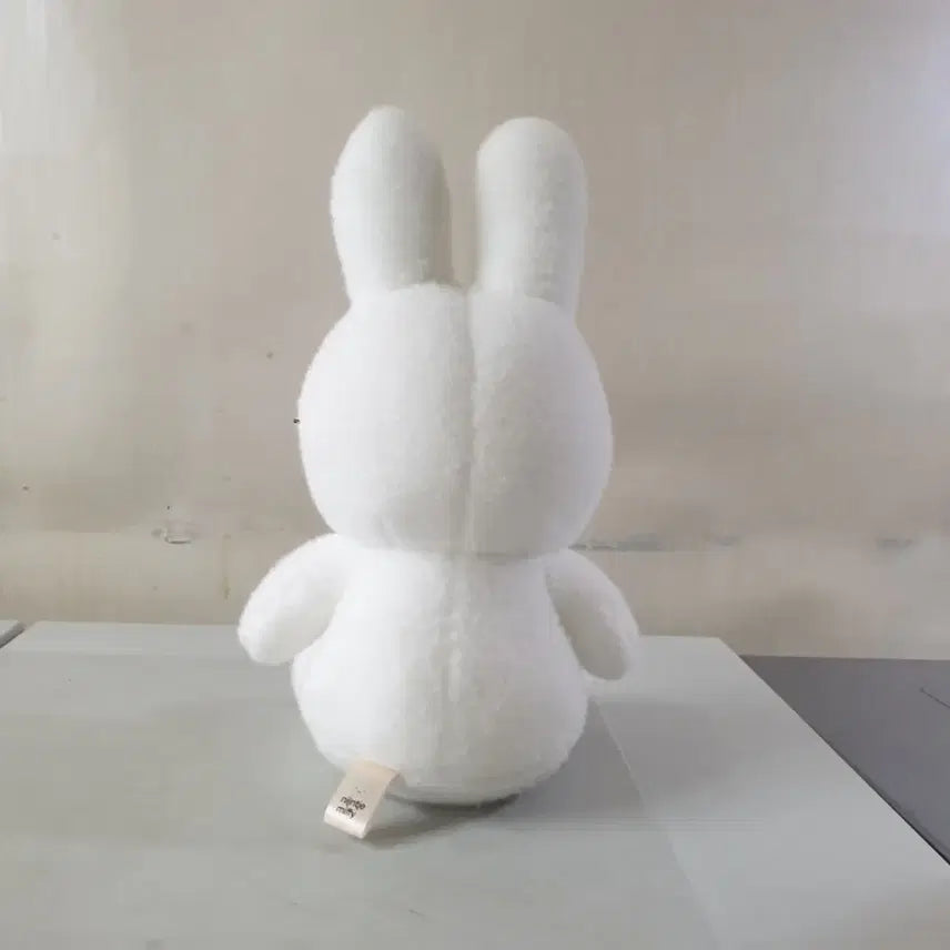 [BUNJANG] Miffy White Rabbit Plush Toy 33cm / 새것 미피인형 33cm 화이트토끼 토끼인형 미피