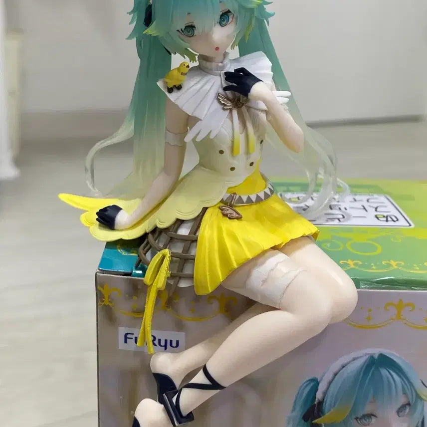 [BUNJANG] Furyu Hatsune Miku Canaria Noodle Stopper Figure / 후류 누들스토퍼 하츠네 미쿠 카나리아 피규어