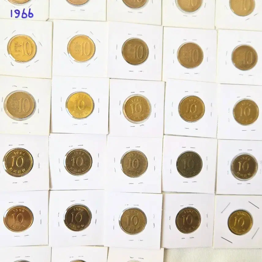 [BUNJANG] Vintage Korean 10 Won Coin Collection (1966-2006) / 옛날 십원 (66~06. 28점) 특년.희귀. Collection.