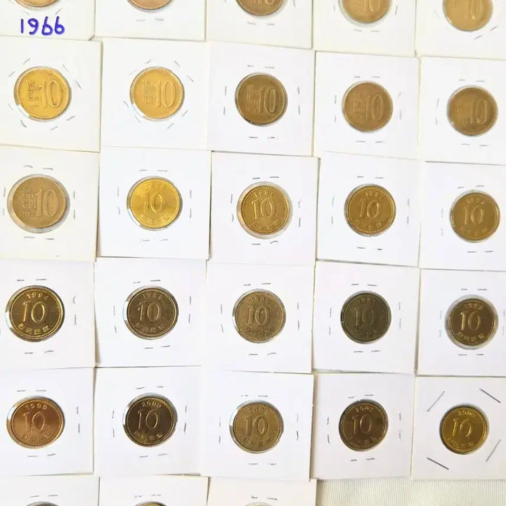 [BUNJANG] Vintage Korean 10 Won Coin Collection (1966-2006) / 옛날 십원 (66~06. 28점) 특년.희귀. Collection.