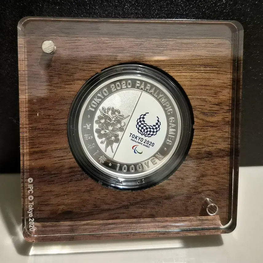 [BUNJANG] Japan Mint 2020 Tokyo Olympics Commemorative Silver Coin (Swimming) / 일본조폐국 2020도쿄올림픽 기념 은화 (수영)