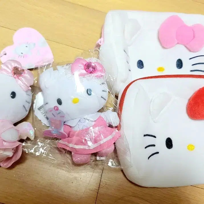 [BUNJANG] Hello Kitty Parfait Carabiner Angel Bundle / 일괄 헬로키티 메이드 파르페 하트 카라비너 앤젤