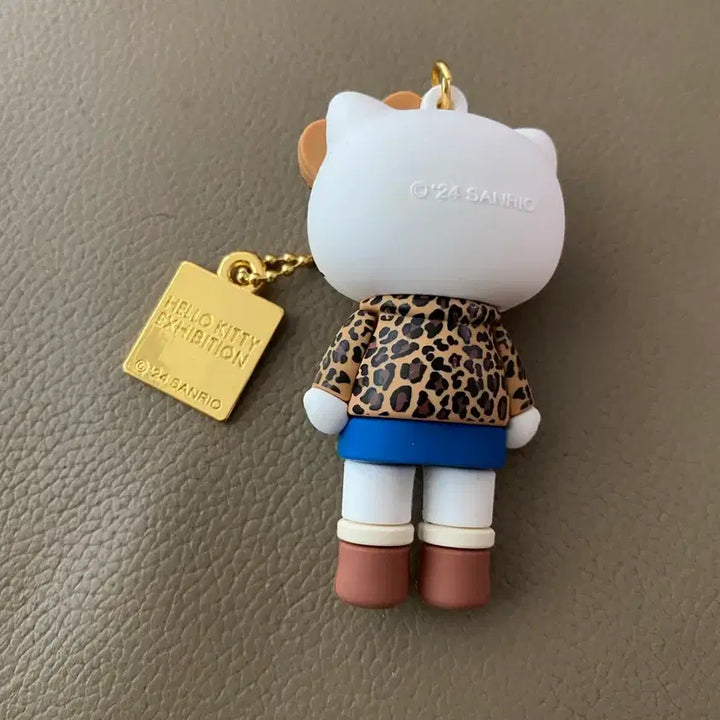 [BUNJANG] Hello Kitty 50th Anniversary Secret Box Keychain / 헬로키티 50주년 시크릿박스 키링(개당)