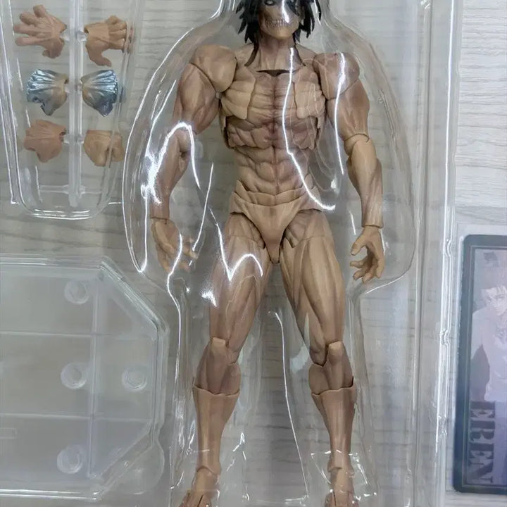 [BUNJANG] Attack on Titan Eren Yeager Amazing Yamaguchi Revoltech Action Figure / 진격의 거인 에렌 예거 어메이징 야마구치 리볼텍 피규어