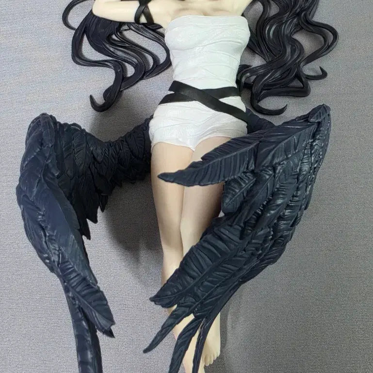 [BUNJANG] Overlord Relax Time Albedo Roll Bandage Ver. Figure / 오버로드 릴렉스 타임 알베도 롤 밴디지 버전 피규어