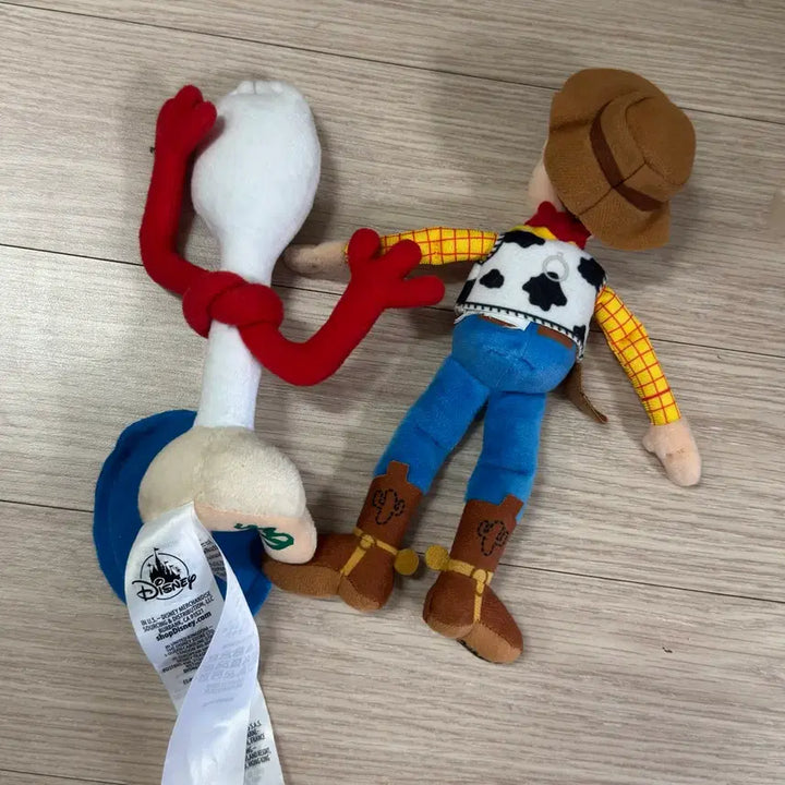 [BUNJANG] Disney Pixar Toy Story Woody &amp; Forky Magnet Set / (일괄)파리 디즈니랜드 토이스토리 포키 우디 마그넷 자석 인형