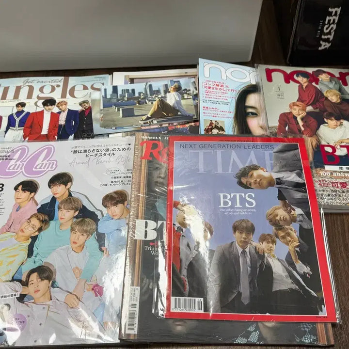 [BUNJANG] BTS Magazine Bundle Set / 방탄 bts 빌보드 타임즈 싱글즈 디아이콘 일본 잡지 등 일괄 판매