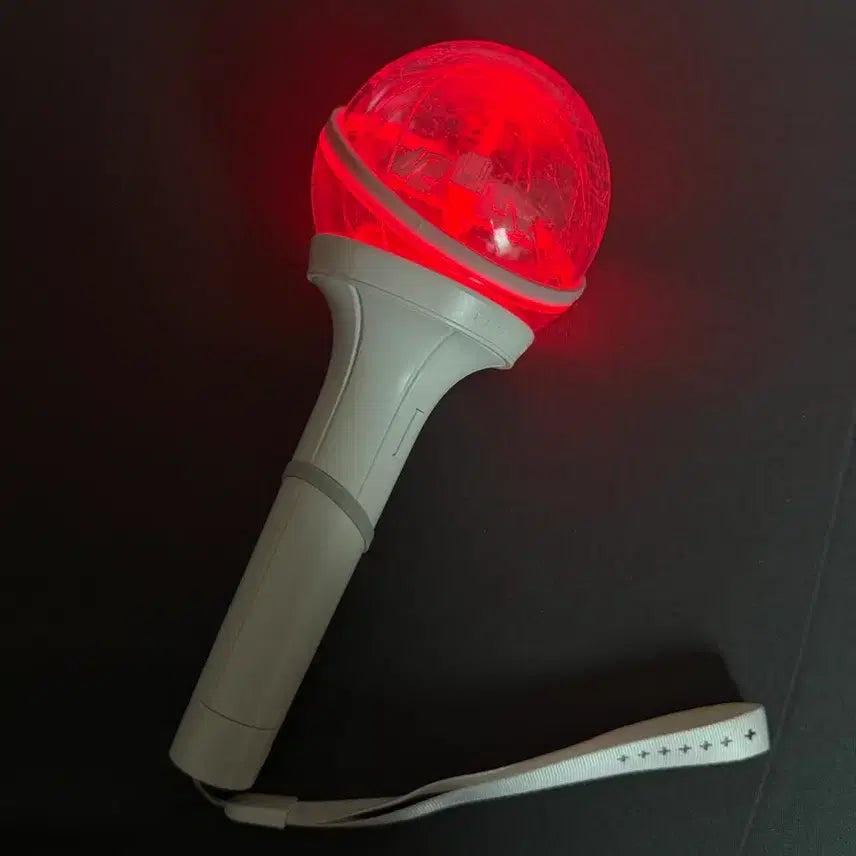 [BUNJANG] P1Harmony Official Lightstick Peace Bong Ver. 1 / 피원하모니 응원봉 피스봉1 ver1