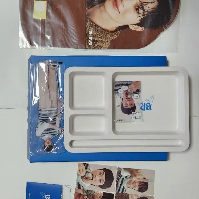 [BUNJANG] Byeon Woo-seok Baskin Robbins Collection Back Wall Photocard / 변우석 배스킨라빈스 굿즈 백월 포토카드 21세기대군부인