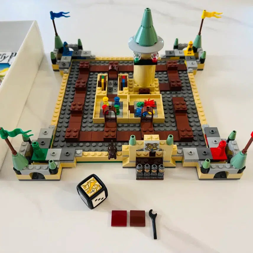 [BUNJANG] LEGO Harry Potter Hogwarts Board Game [3862] / 레고 해리포터 호그와트 보드게임 [3862]