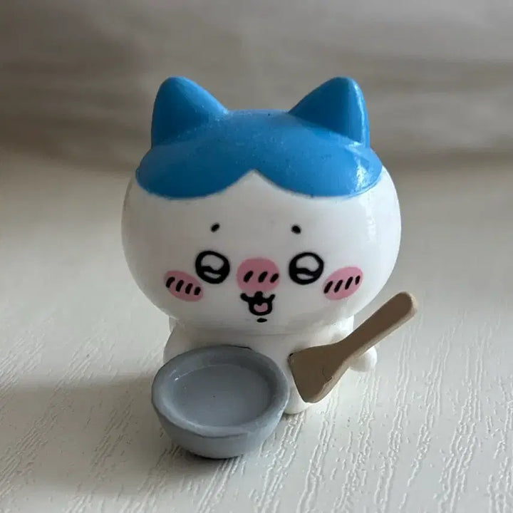 [BUNJANG] Bachitore Bath Bomb Figure / 먼작귀 하치와레 입욕제 피규어 판매