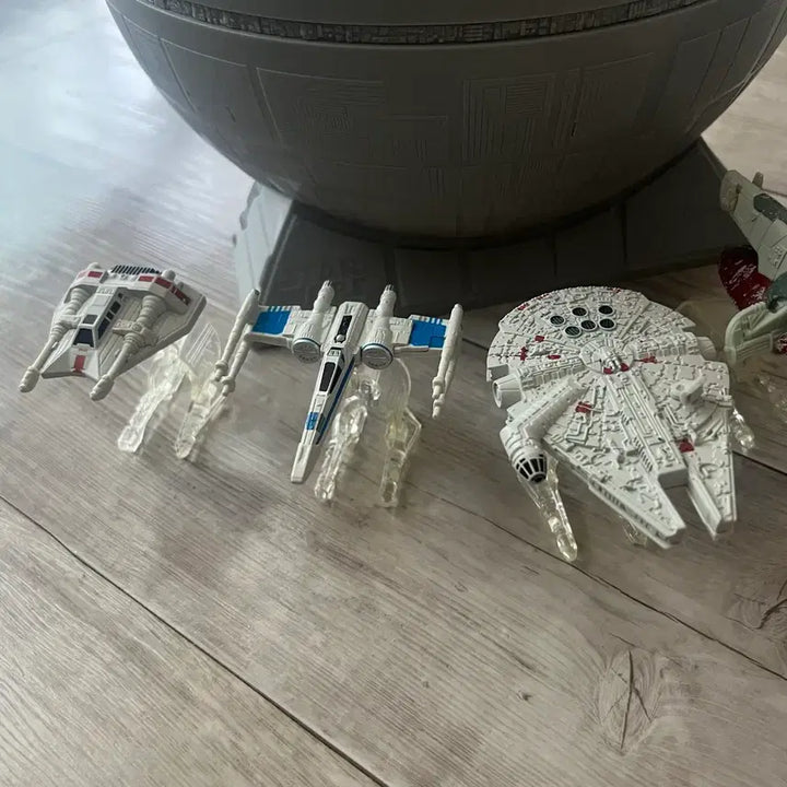 [BUNJANG] Hot Wheels Star Wars Death Star Mini Spaceship Figure 5-Piece Set / 고전) 핫 휠 스타워즈 데스스타 미니 피규어 5종 세트