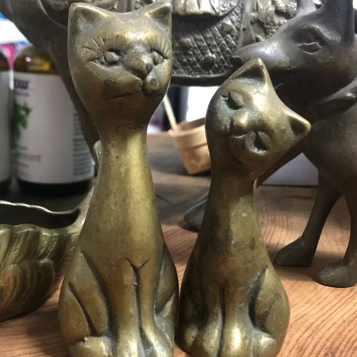 [BUNJANG] Antique Pair of Bronze Cat Figurines / 엔틱 인테리어 고양이 한 쌍 구리 브론즈 청동 장식 조형