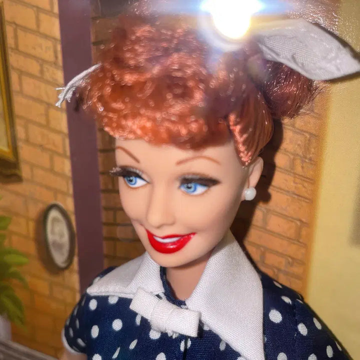 [BUNJANG] 2004 I Love Lucy Sales Resistance Barbie Collector Edition NRFB / 2004 I Love Lucy 루실 볼 바비 Episode 45 Sales Resistance 미개봉 NRFB 컬렉터 에디션